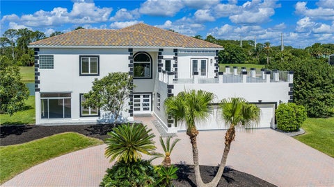 Photo of 57 Bay Pointe Drive, Ormond Beach, FL 32174 (MLS # FC319127)