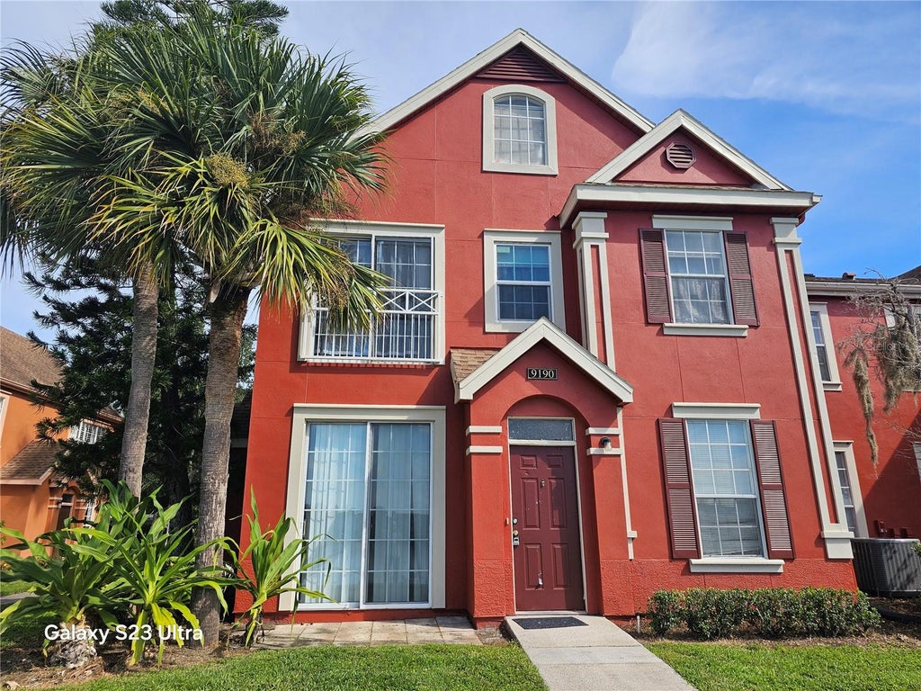 Photo of 9190 Lake Chase Island Way, Tampa, FL 33626 (MLS # TB8551453)