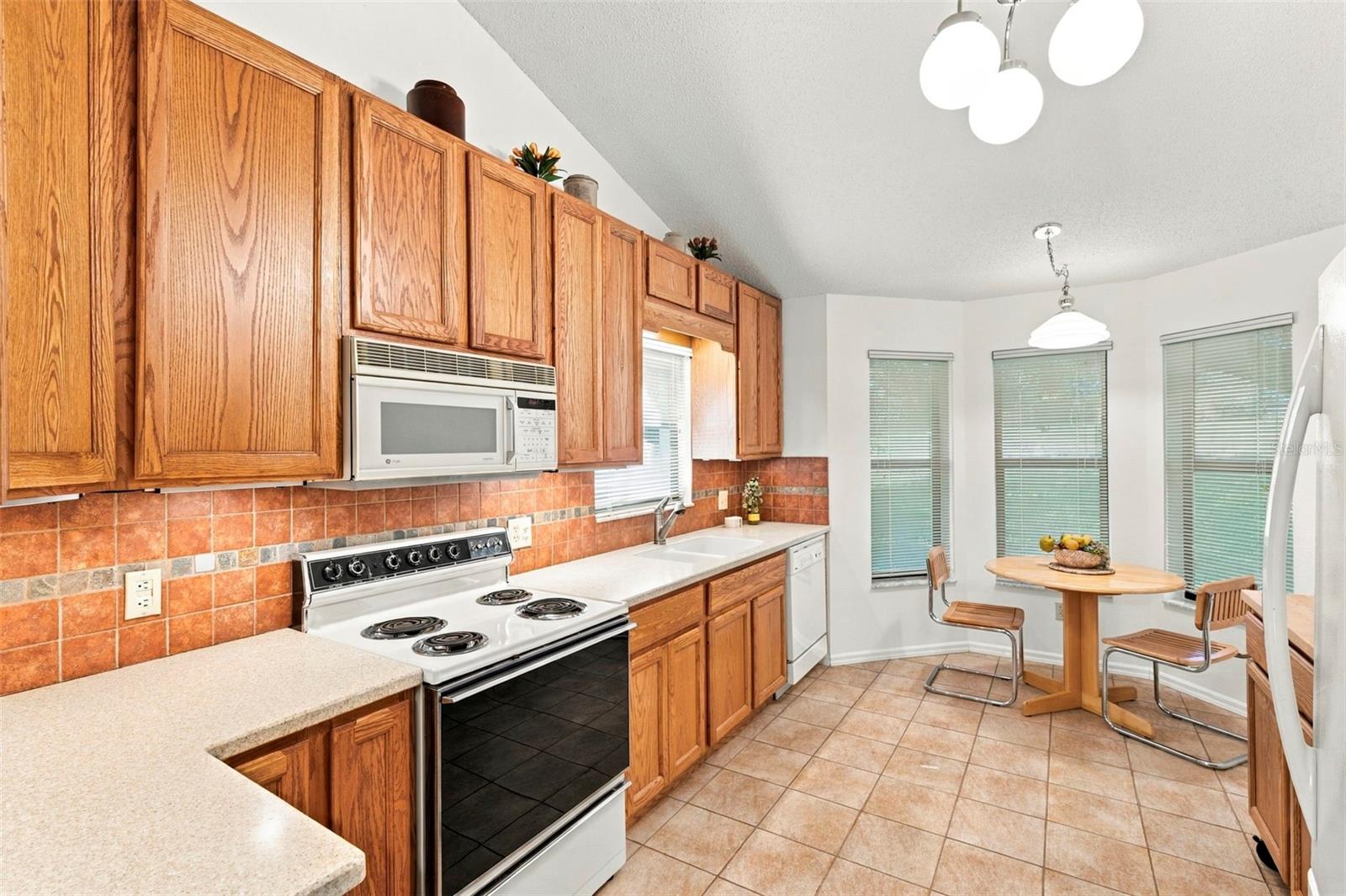 9108 BASSETT LANE