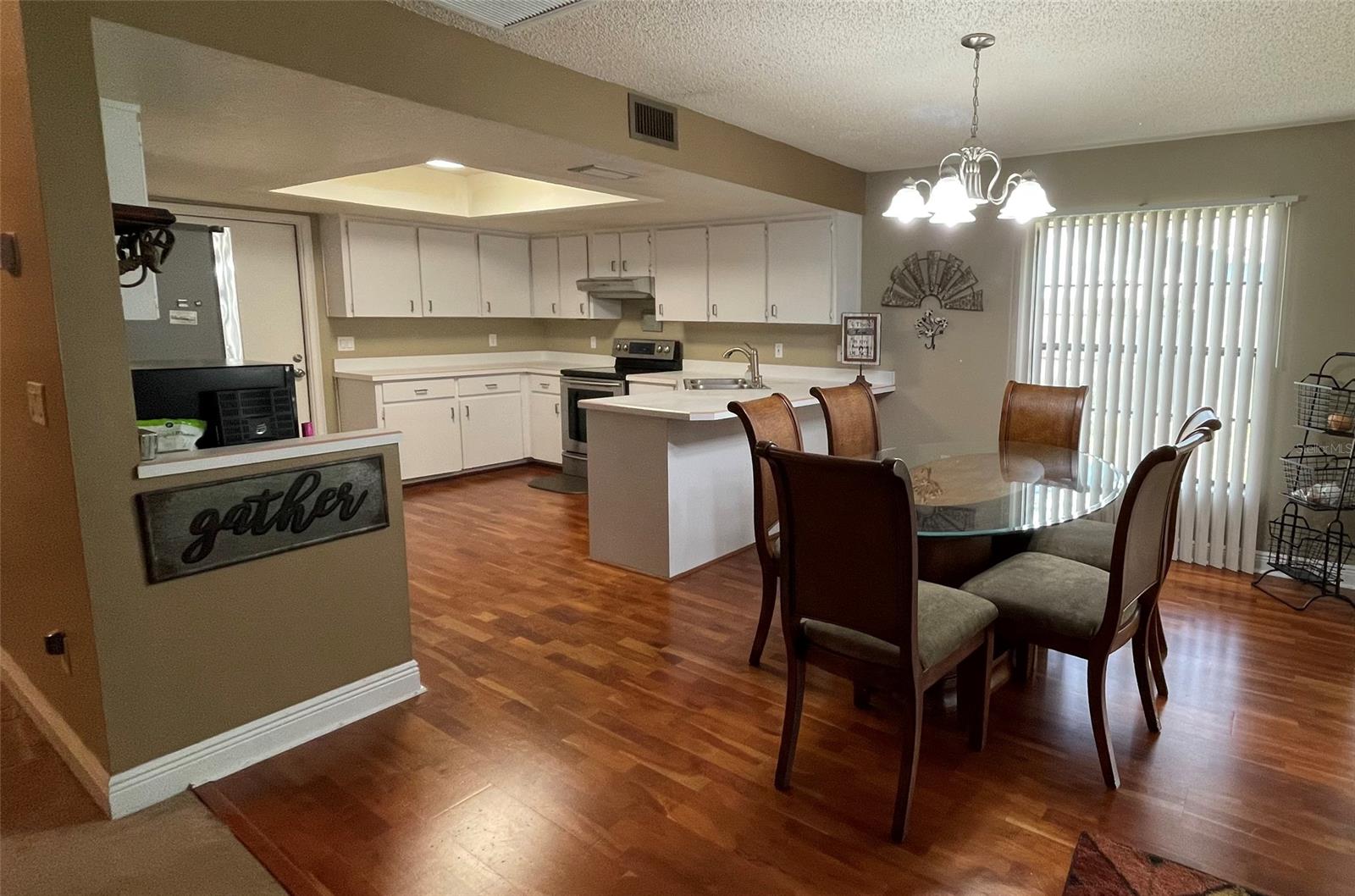 Florida Shores 01 - Residential