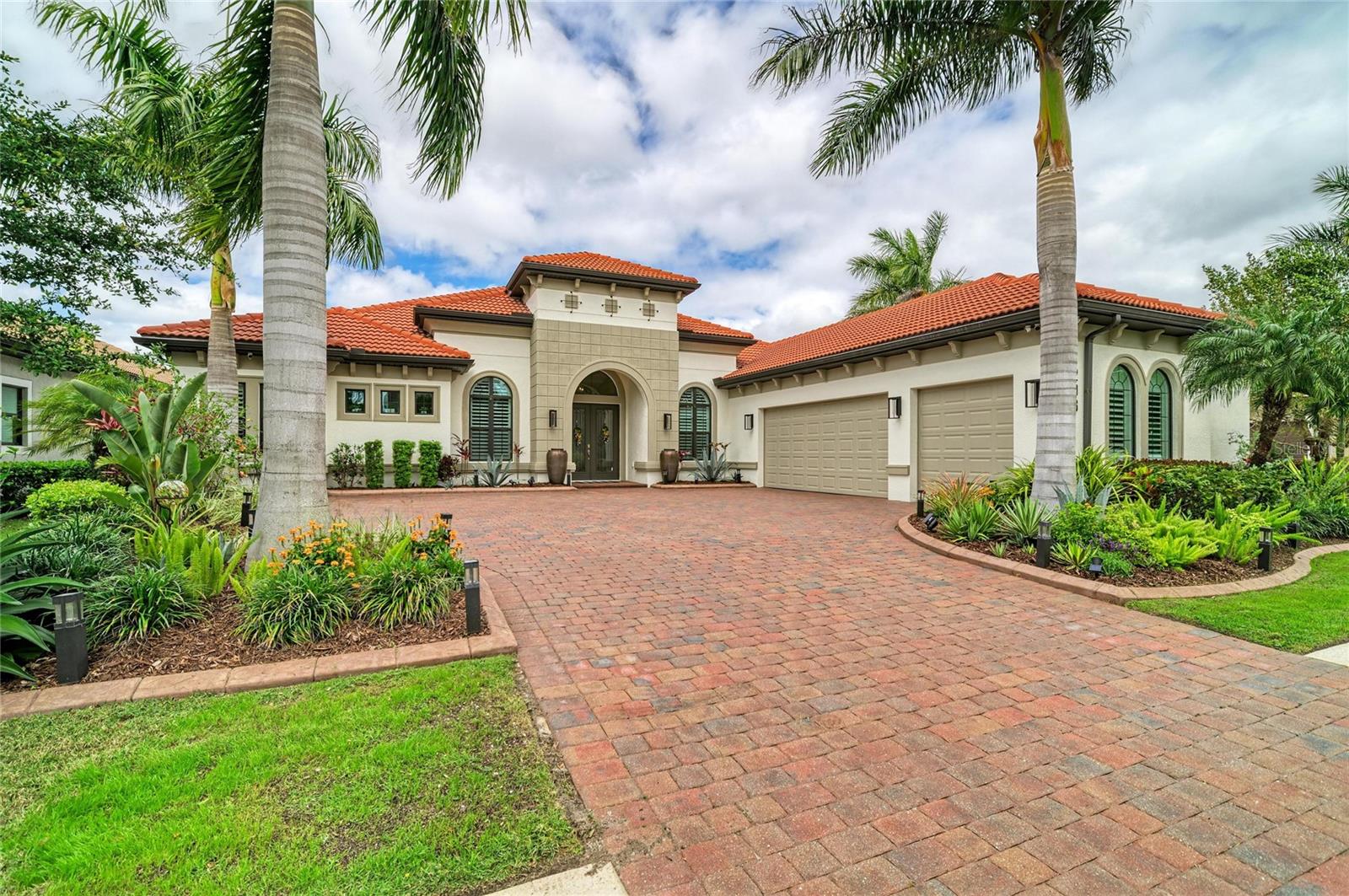 TOSCANA ISLES - Residential