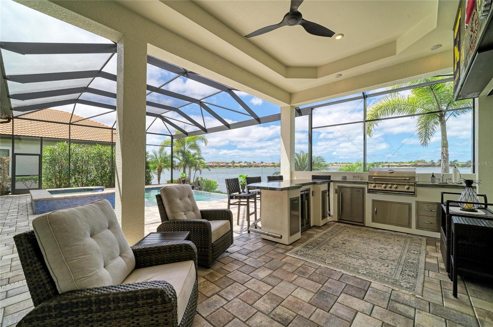 TOSCANA ISLES - Residential