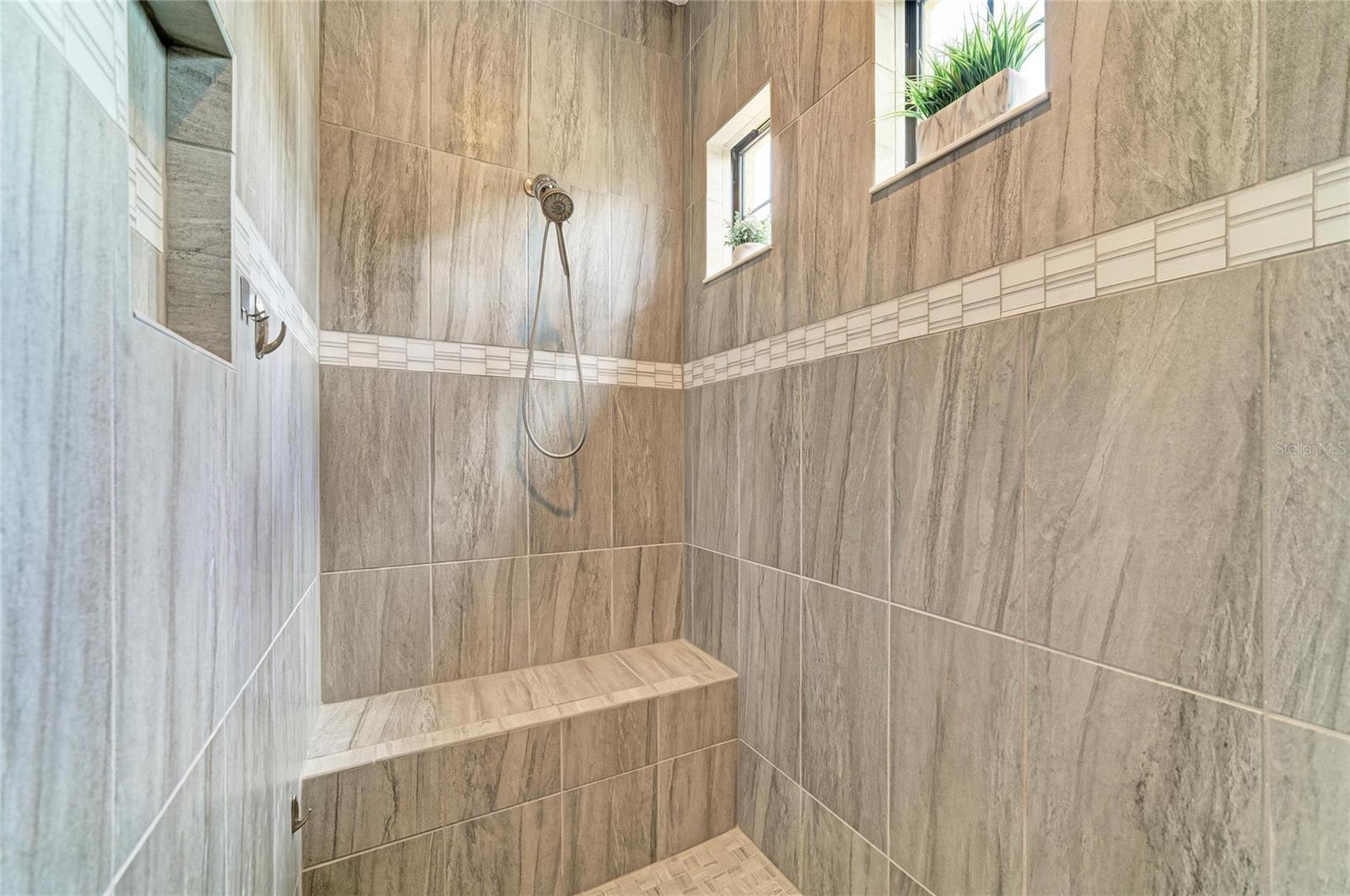 TOSCANA ISLES - Residential