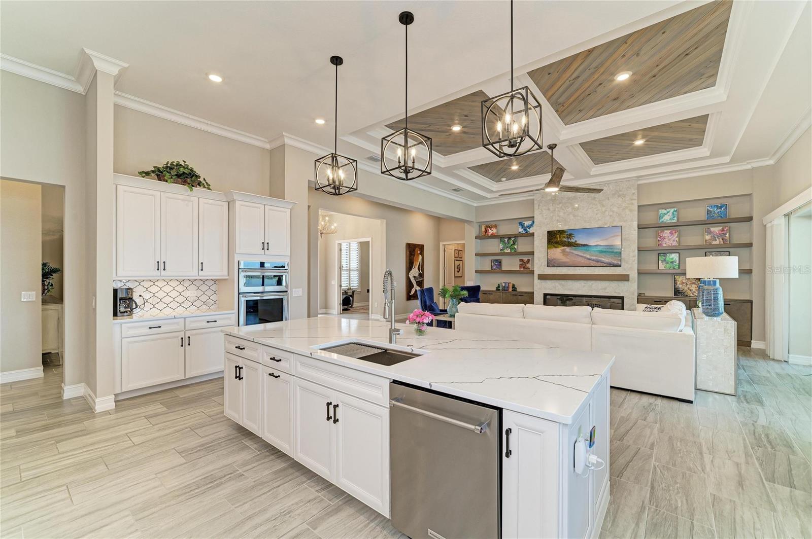 TOSCANA ISLES - Residential