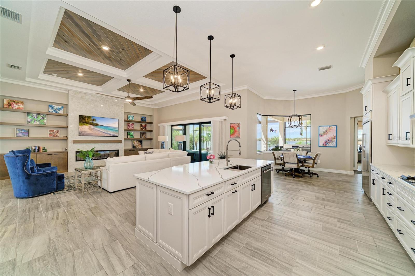 TOSCANA ISLES - Residential