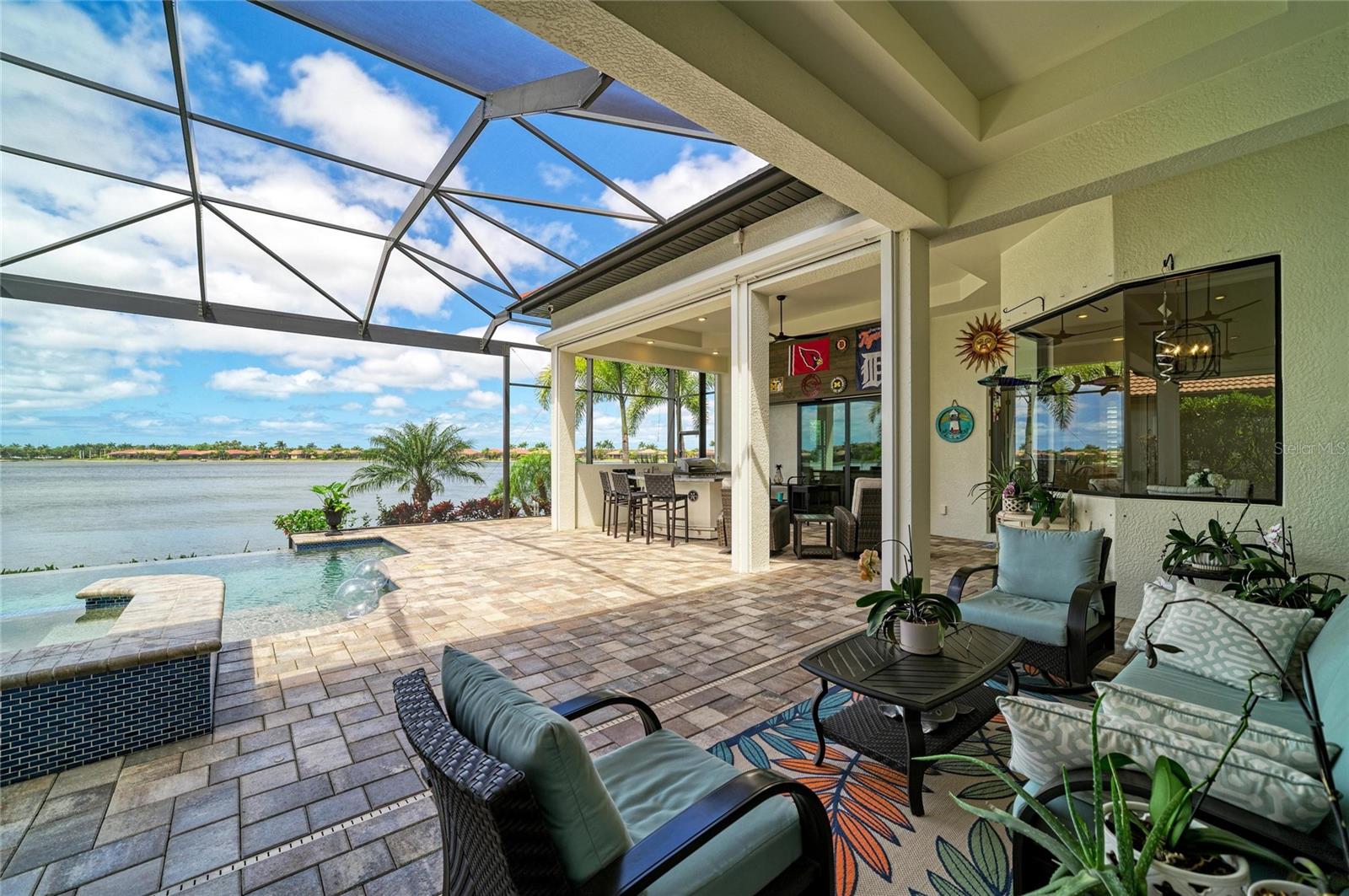 TOSCANA ISLES - Residential