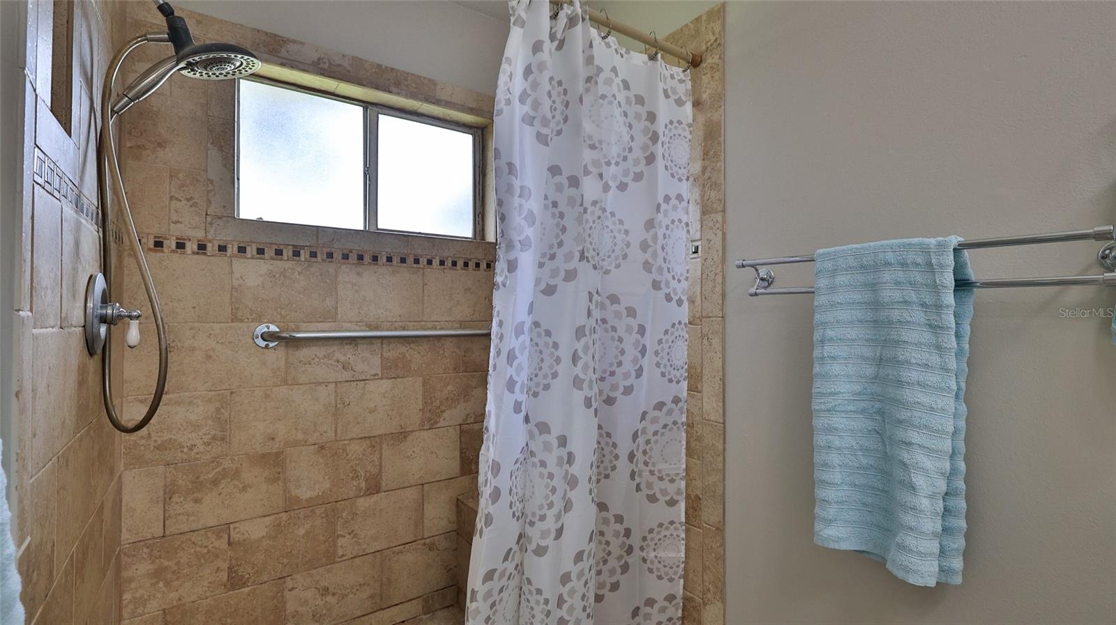 FLORIDA SHORES 01 - Residential