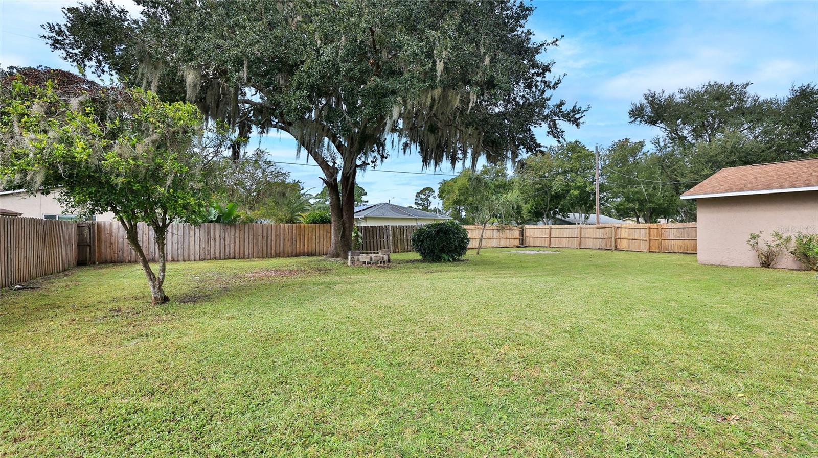 FLORIDA SHORES 01 - Residential