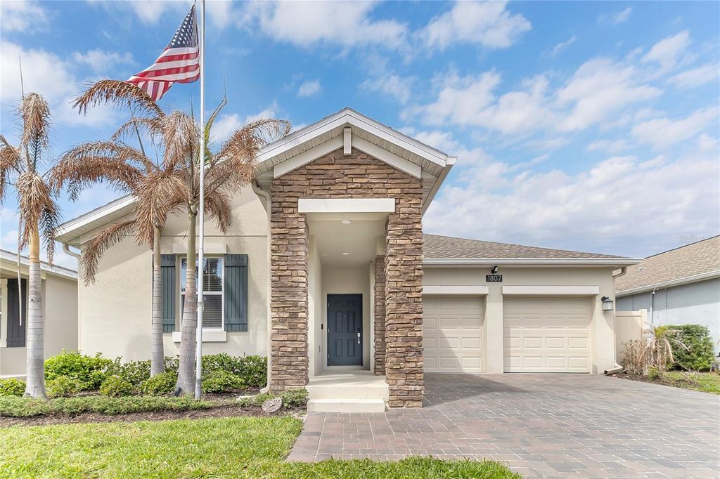 Photo of 1807 Good Neighbor Loop, Kissimmee, FL 34744 (MLS # O6395467)
