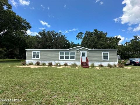 Photo of 9987 SW 136th Street, Starke, FL 32091 (MLS # GC530825)