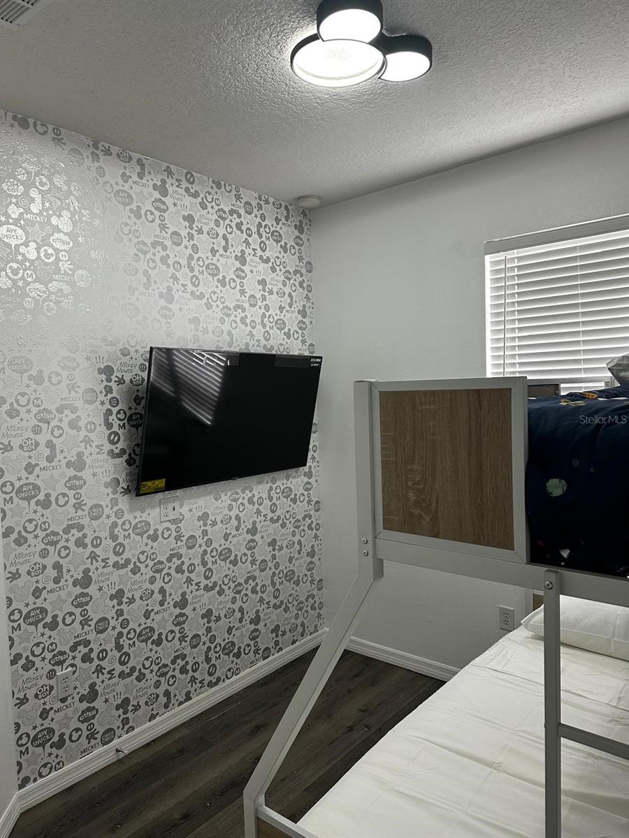 COMPASS BAY - Residential