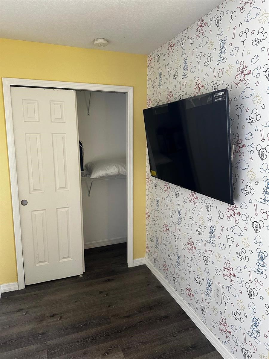 COMPASS BAY - Residential