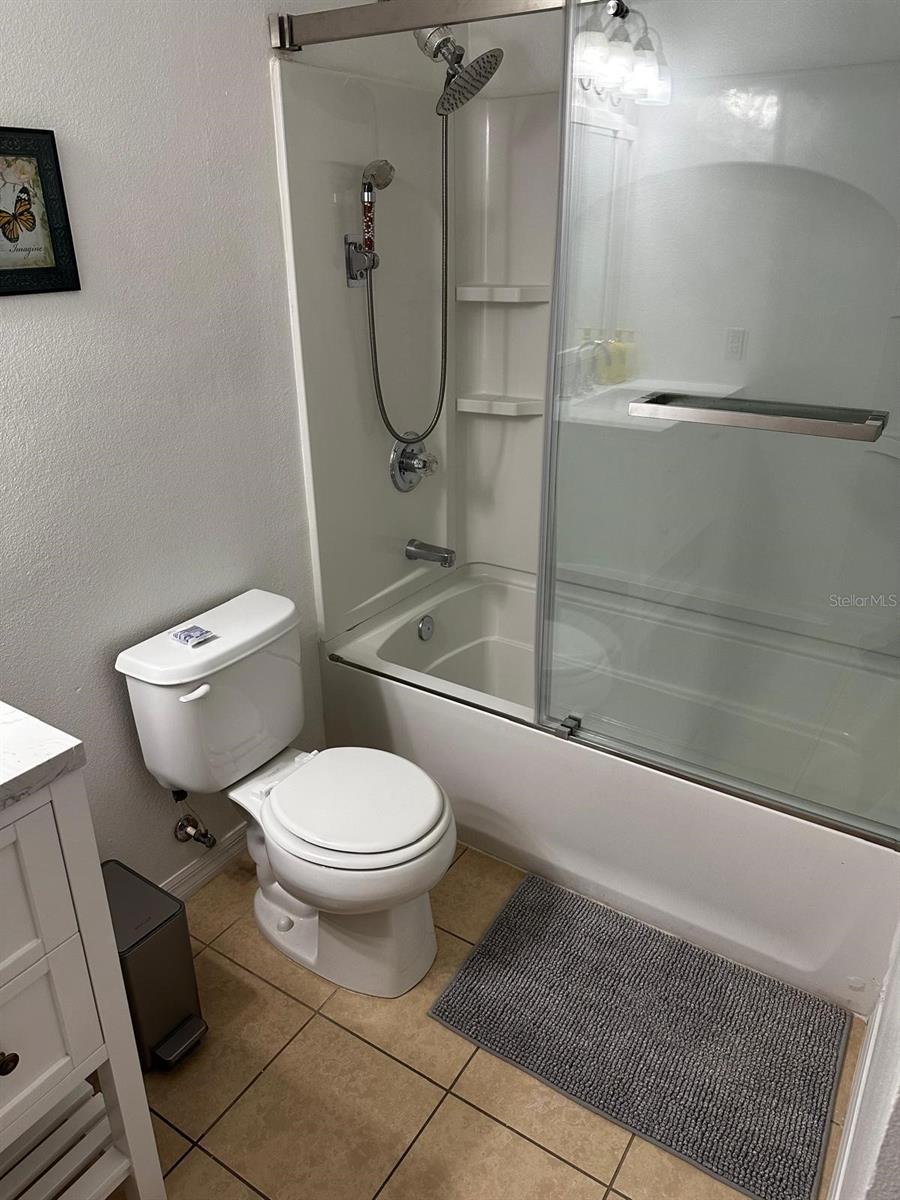 COMPASS BAY - Residential