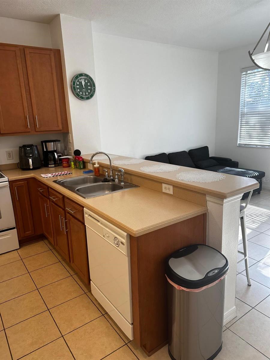 5104 DOMINICA DRIVE