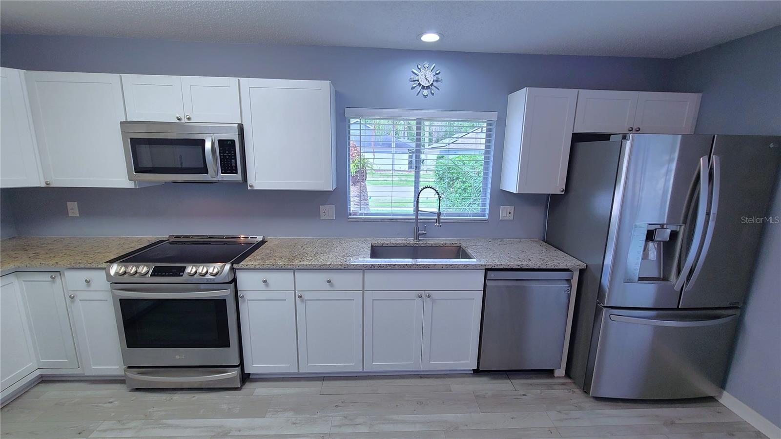 CEDAR CREEK AT COUNTRY RUN PHA - Residential