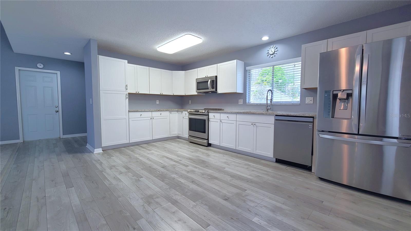 CEDAR CREEK AT COUNTRY RUN PHA - Residential