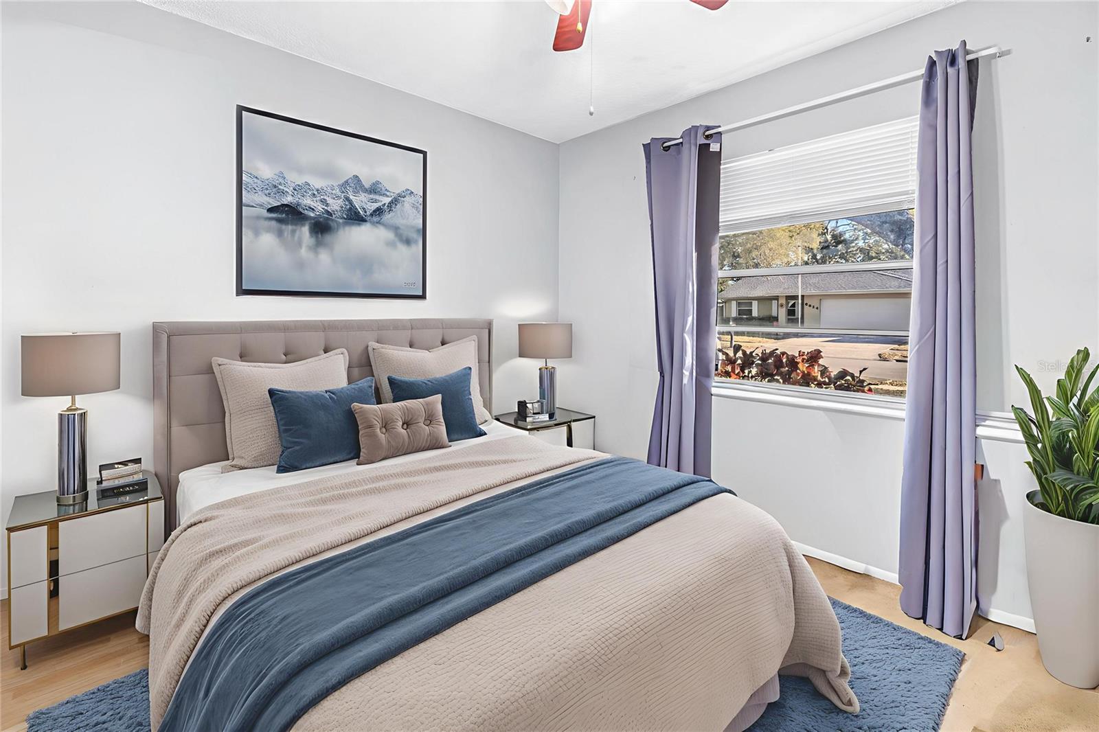 BONNIE GLYNN PH ONE-A - Residential