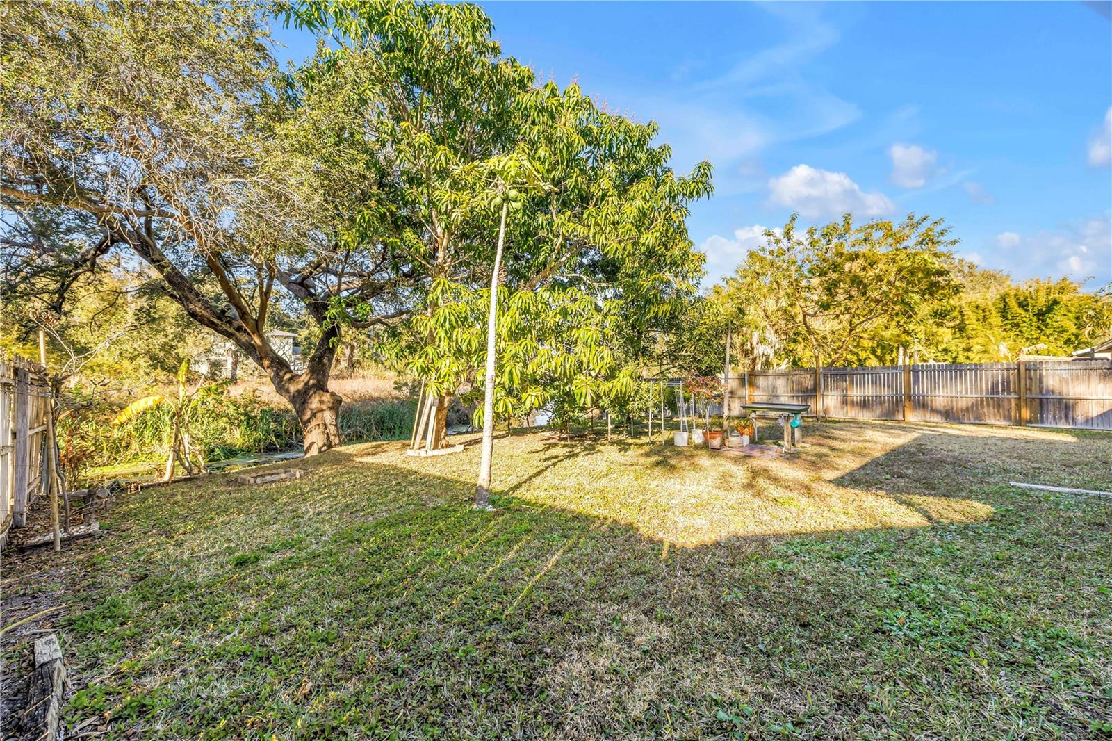 BONNIE GLYNN PH ONE-A - Residential