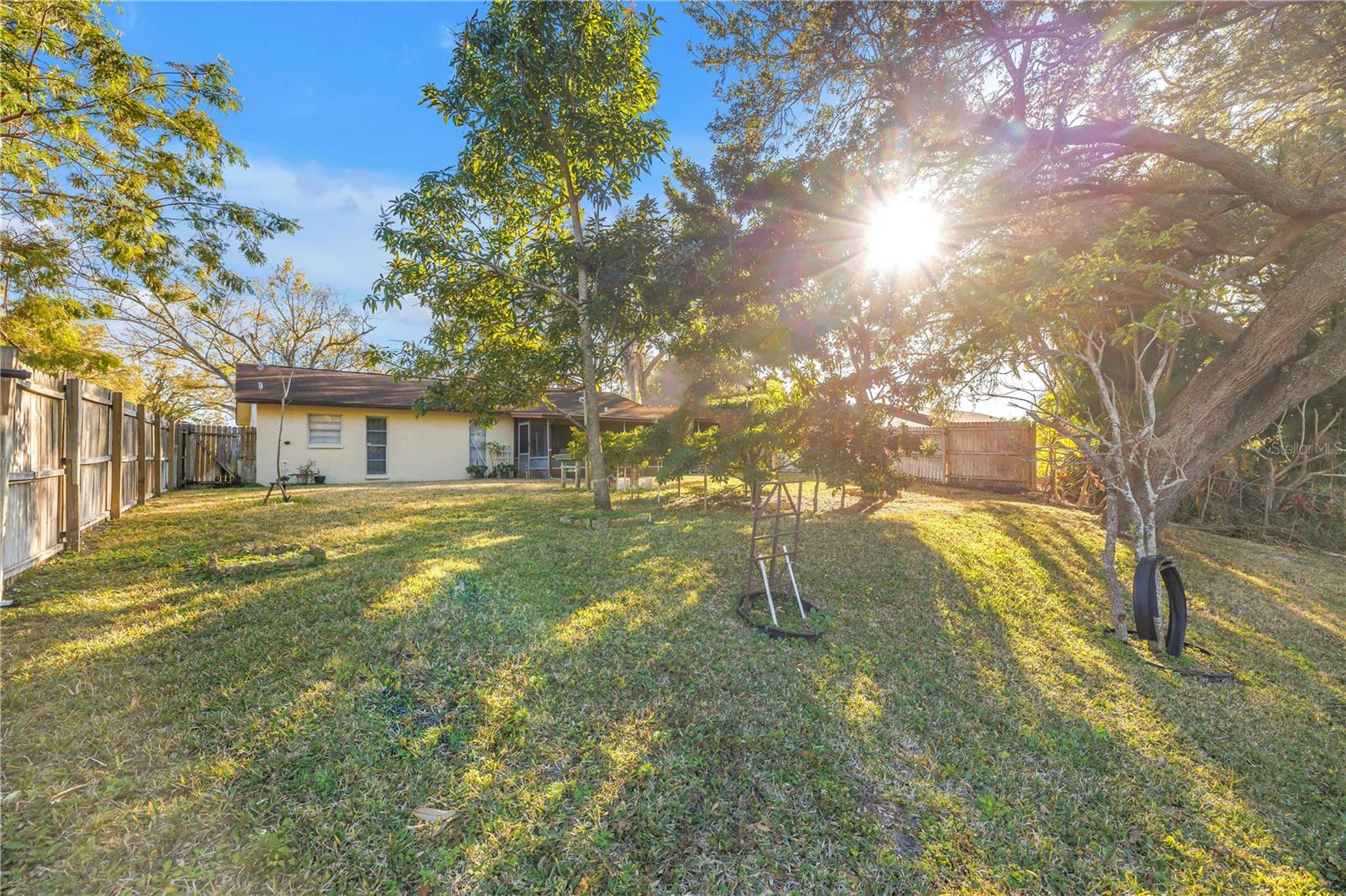 BONNIE GLYNN PH ONE-A - Residential