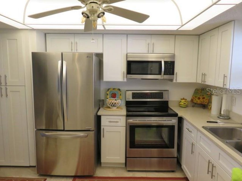 Photo of 1400 1st Avenue W #504, Bradenton, FL 34205 (MLS # A4680432)