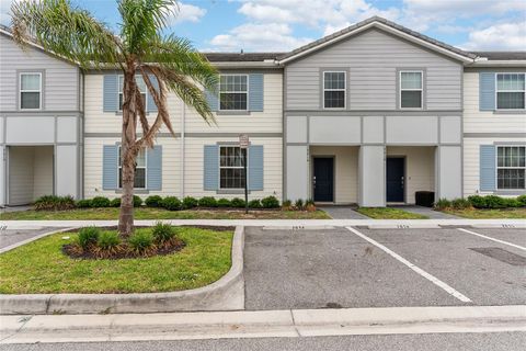 Photo of 7614 Oak Spring Lane, Davenport, FL 33837 (MLS # O6405510)