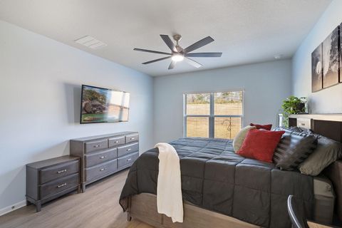 Tiny photo for 1210 Whispering Lane, Minneola, FL 34715 (MLS # O6370425)