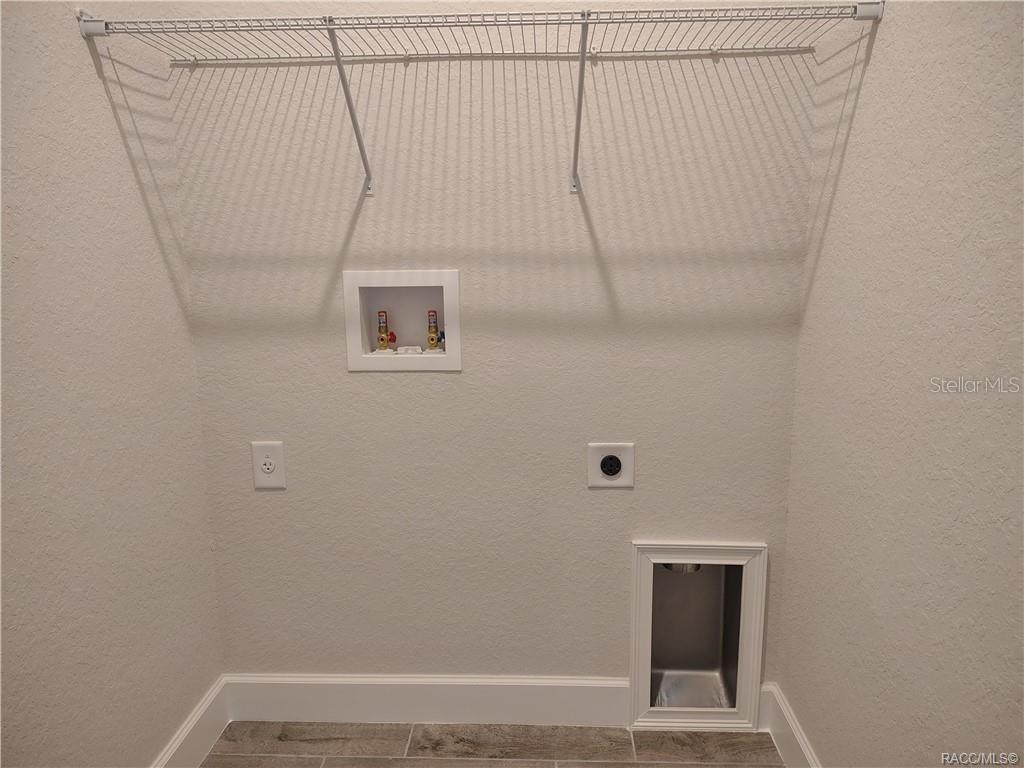 WYLD PALMS - Residential