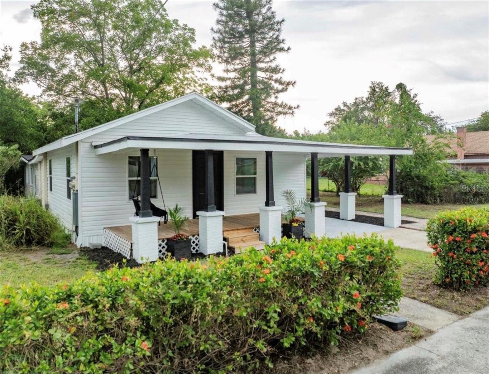 AUBURNDALE HEIGHTS - Residential Lease