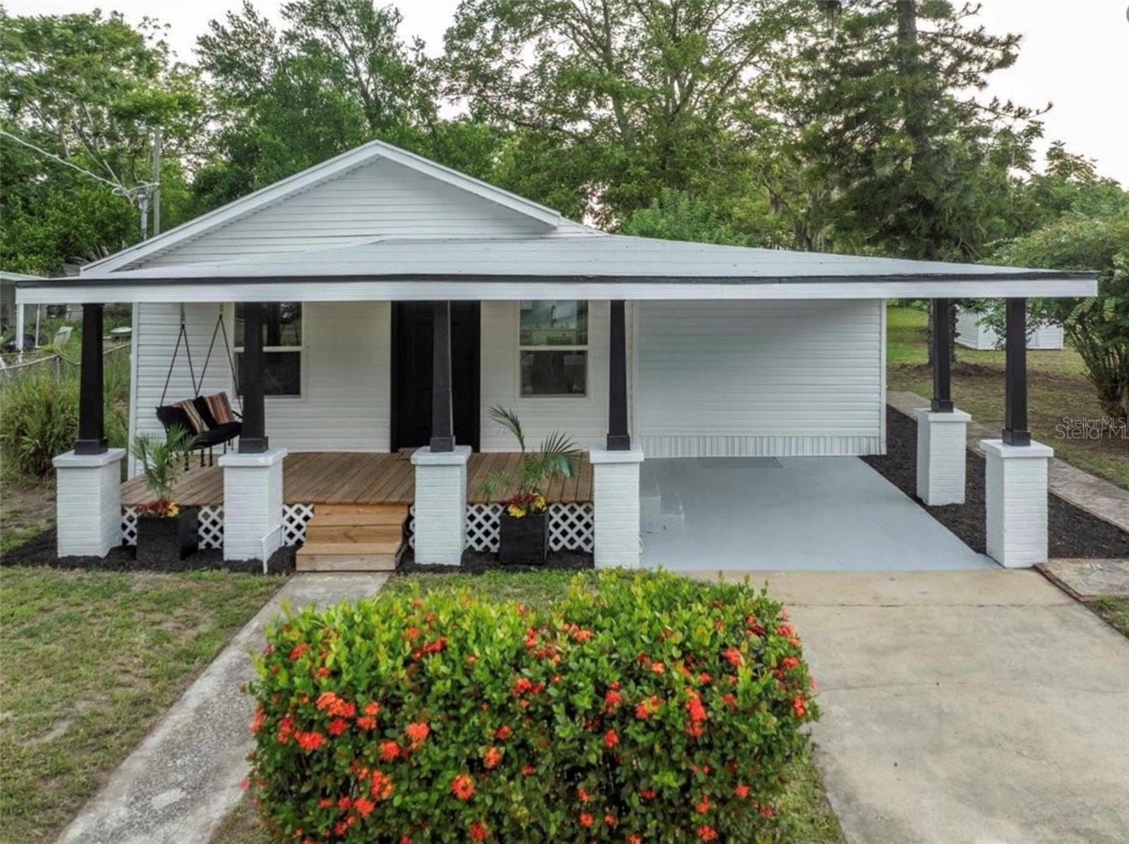 AUBURNDALE HEIGHTS - Residential Lease