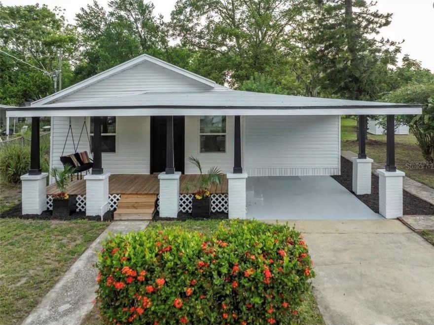 $MOVE-IN SPECIAL$ SAVE  $1,000 on your first month’s rent, if your application is approved and you move in by NOVEMBER 7, 2025.
Step into timeless charm, blended seamlessly with contemporary comfort in this beautifully, remodeled 1930’s gem. Nestled in the heart of Auburndale, this 3 Bedroom, 2 Bathroom home has been thoughtfully updated from top to bottom – offering the character and convenience of modern living!!! Checking all the boxes to modern living, this particular home has a layout perfect for entertaining and privacy. The primary bedroom has plenty of space to create your own sanctuary, on top of having a beautiful primary bathroom of its own. In addition, there are two more rooms perfect for offices, bedrooms, playrooms, or even storage! This home is definitely a perfect option, located less than a half mile from Downtown Auburndale. Where you can enjoy parks, sweet eats, and plenty of food options. Also! Conveniently located to major shopping centers, highways, and blocks from, Auburndale Central Elementary, Jere L. Stambaugh Middle School, and Auburndale Senior High School. Having peace and convenience being the center of this opportunity. The property also shares a detached second home - one bedroom/one bathroom apartment located behind the main house, that is a separate dwelling and is currently available for rent for $1,000 a month.
Both properties are currently available for rent, perfect for a multiple family dwelling. Amenities include, washer and dryer, water utility, lawn service, pest control service, HVAC filter replacement service, and a large quarter acre yard with privacy. The home has parking to accommodate two cars, driveway/carport.