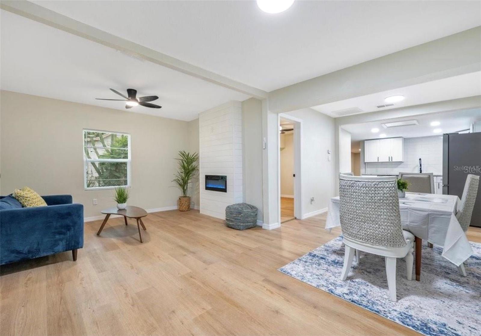 AUBURNDALE HEIGHTS - Residential Lease