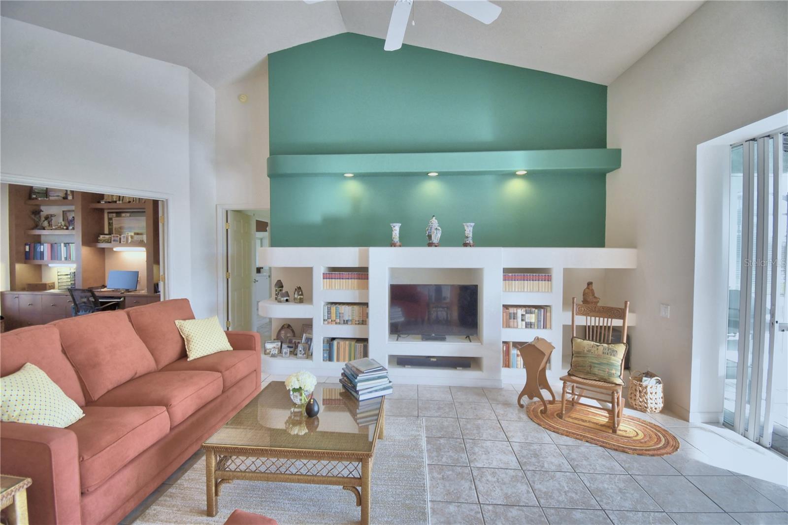 132 LAKE REGION CIRCLE