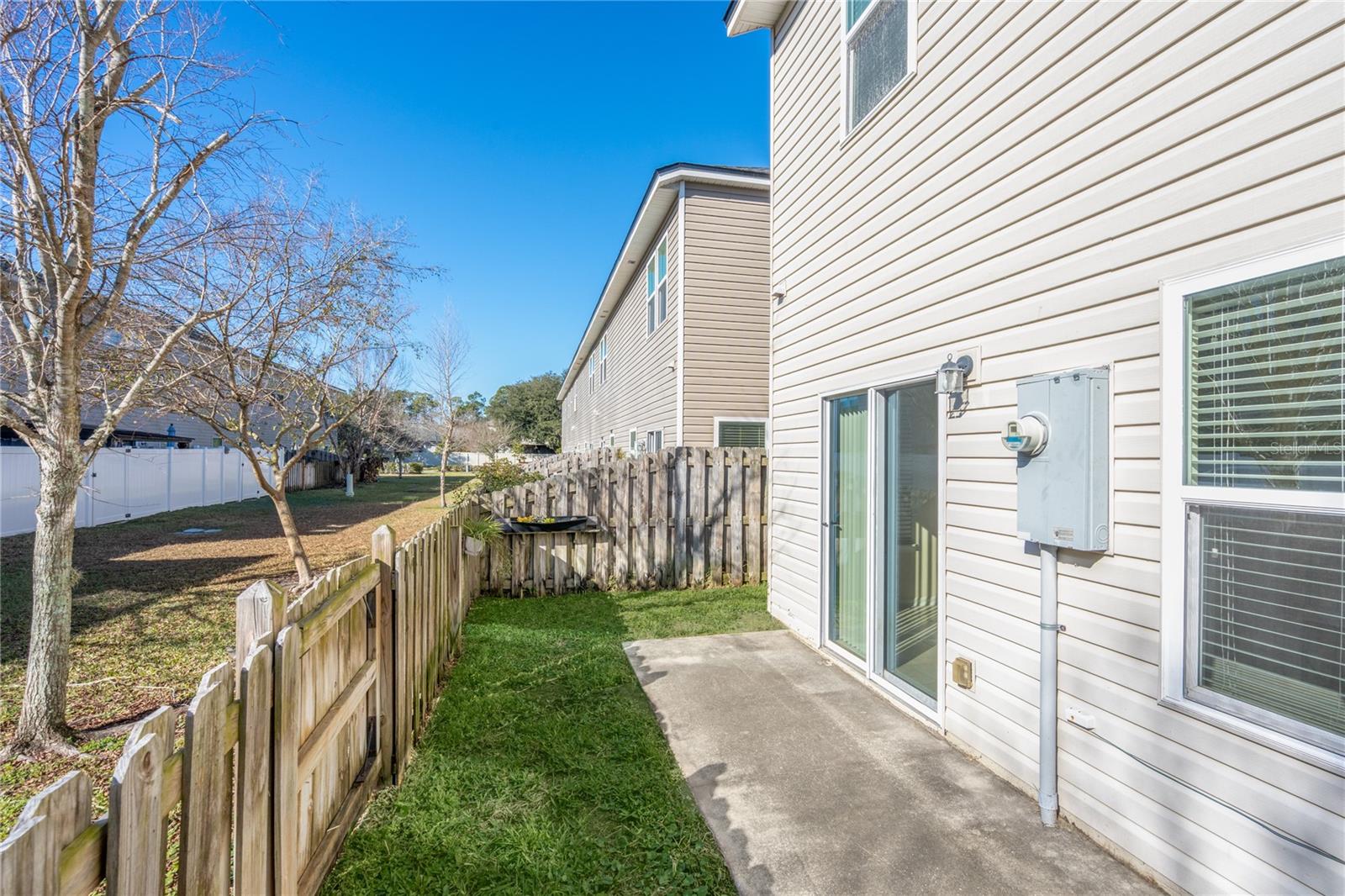 OLD MOULTRIE VILLAGE - Residential