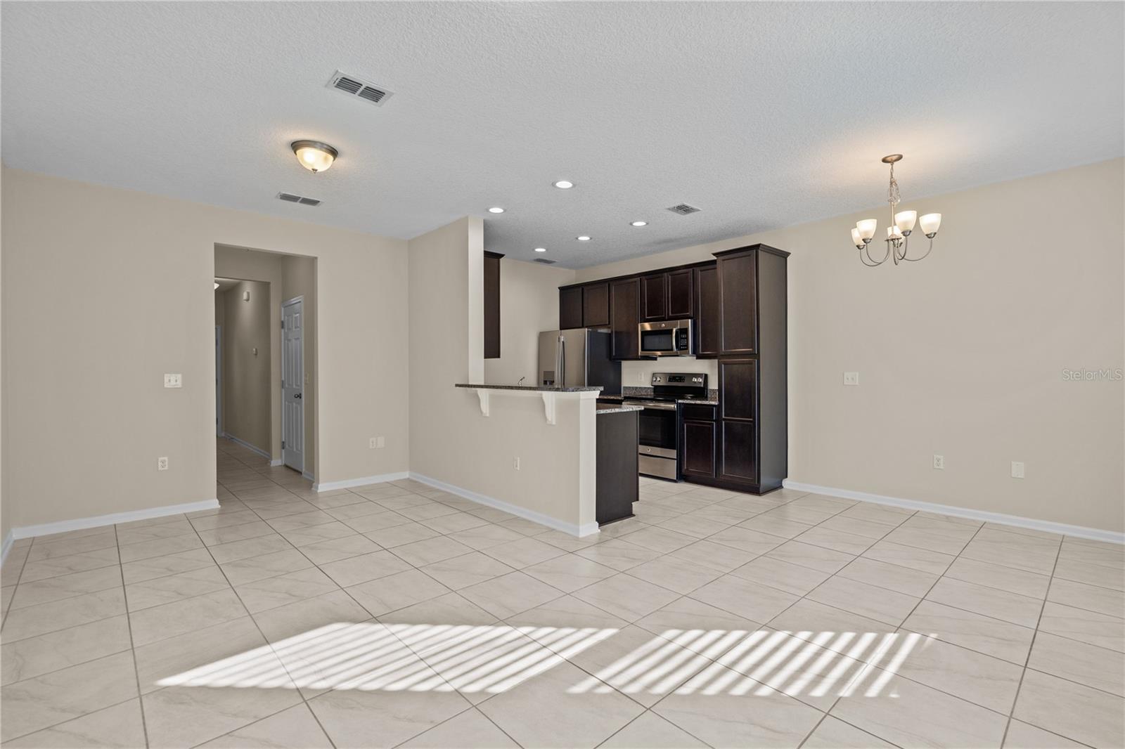 OLD MOULTRIE VILLAGE - Residential