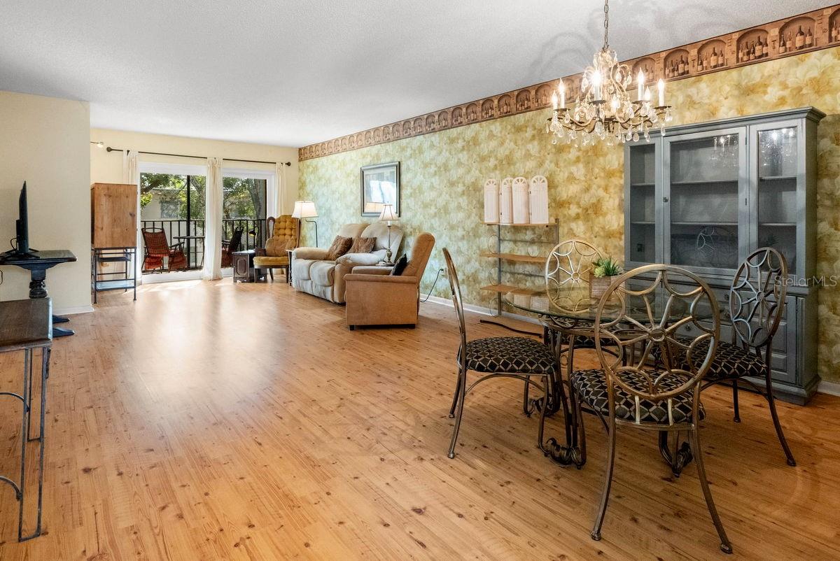 PATRICIAN OAKS - Residential