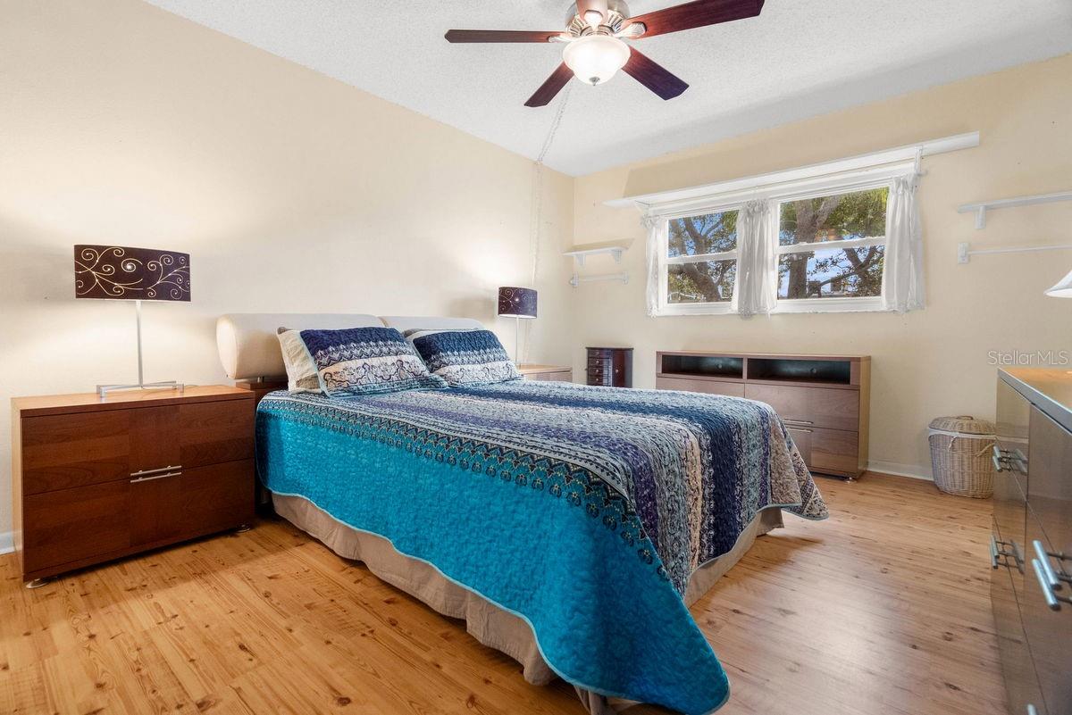 PATRICIAN OAKS - Residential