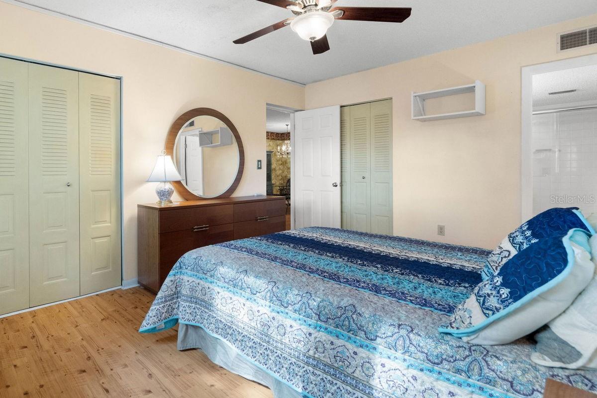 PATRICIAN OAKS - Residential