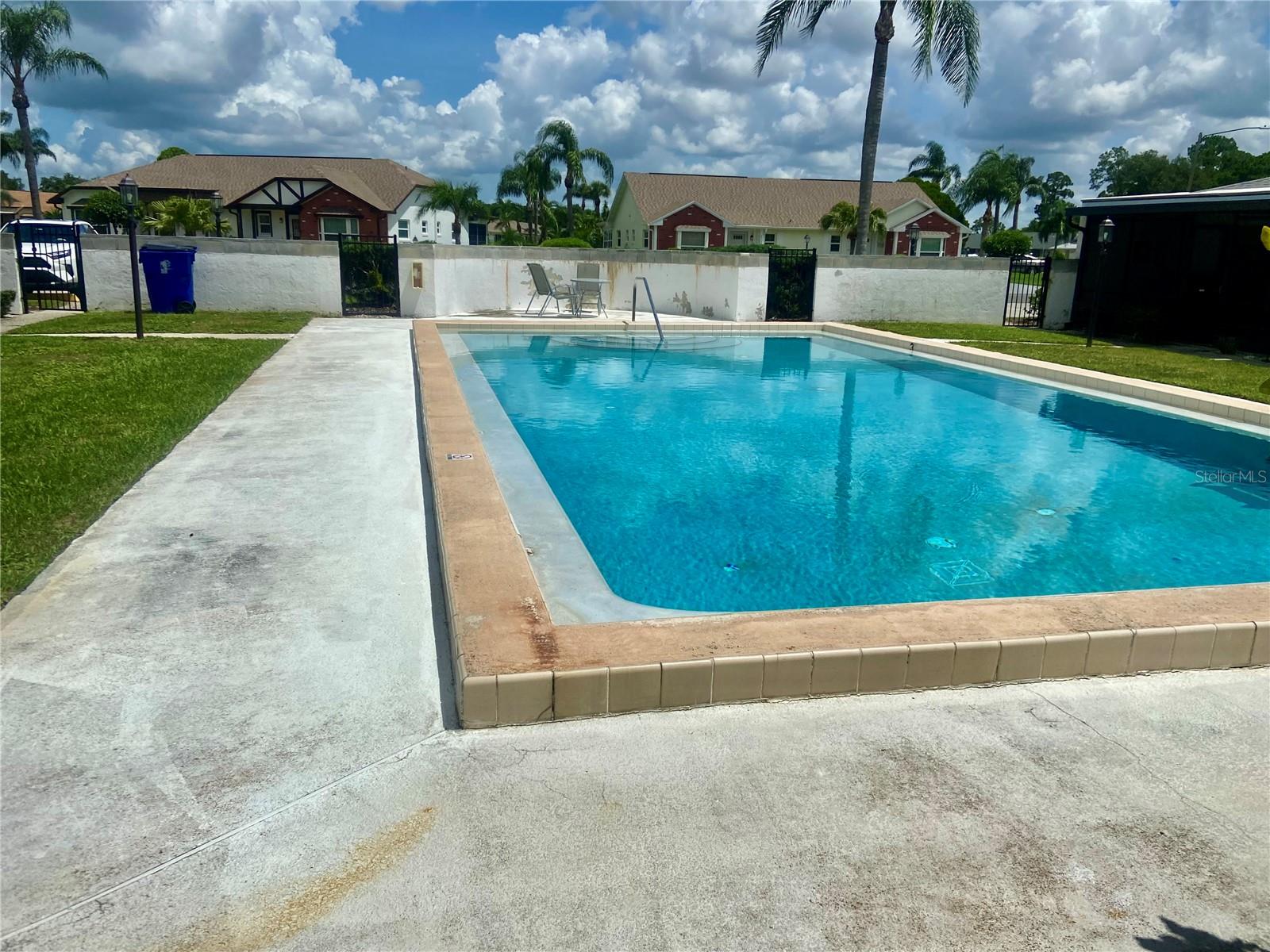 SUN N LAKE - Residential