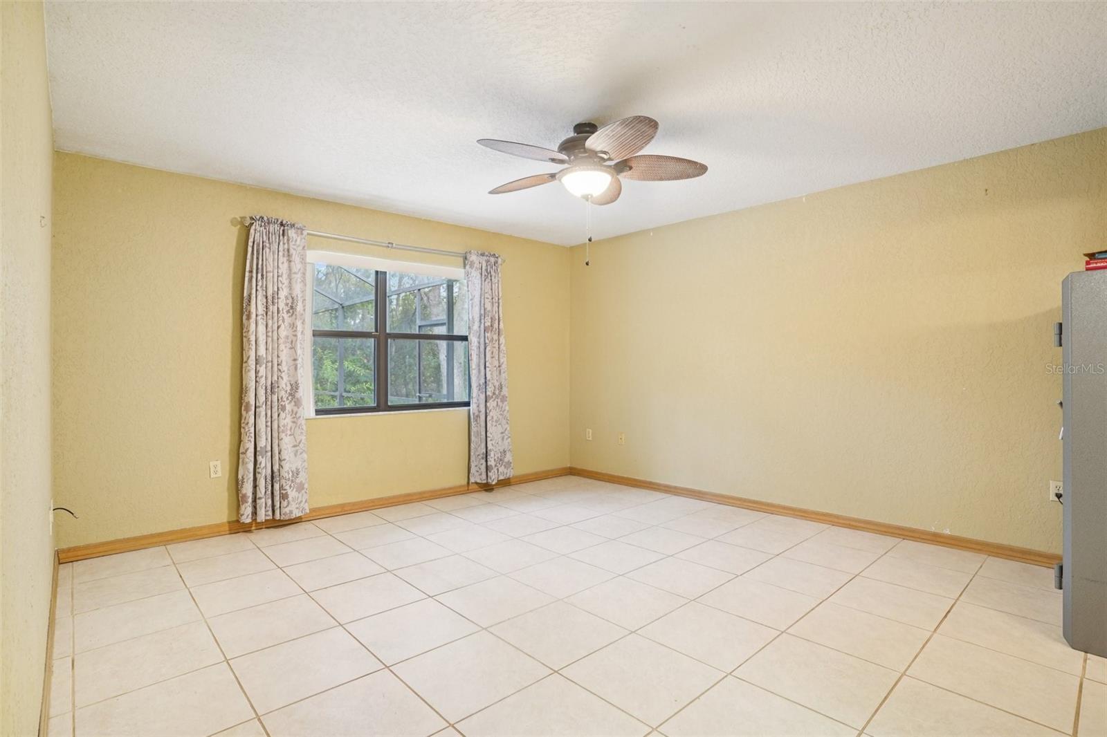 WINDING WATERS - Residential