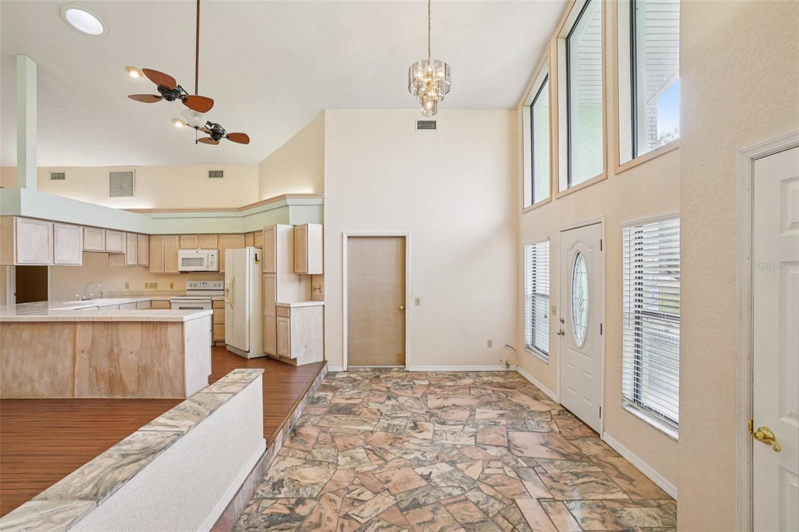 WINDING WATERS - Residential