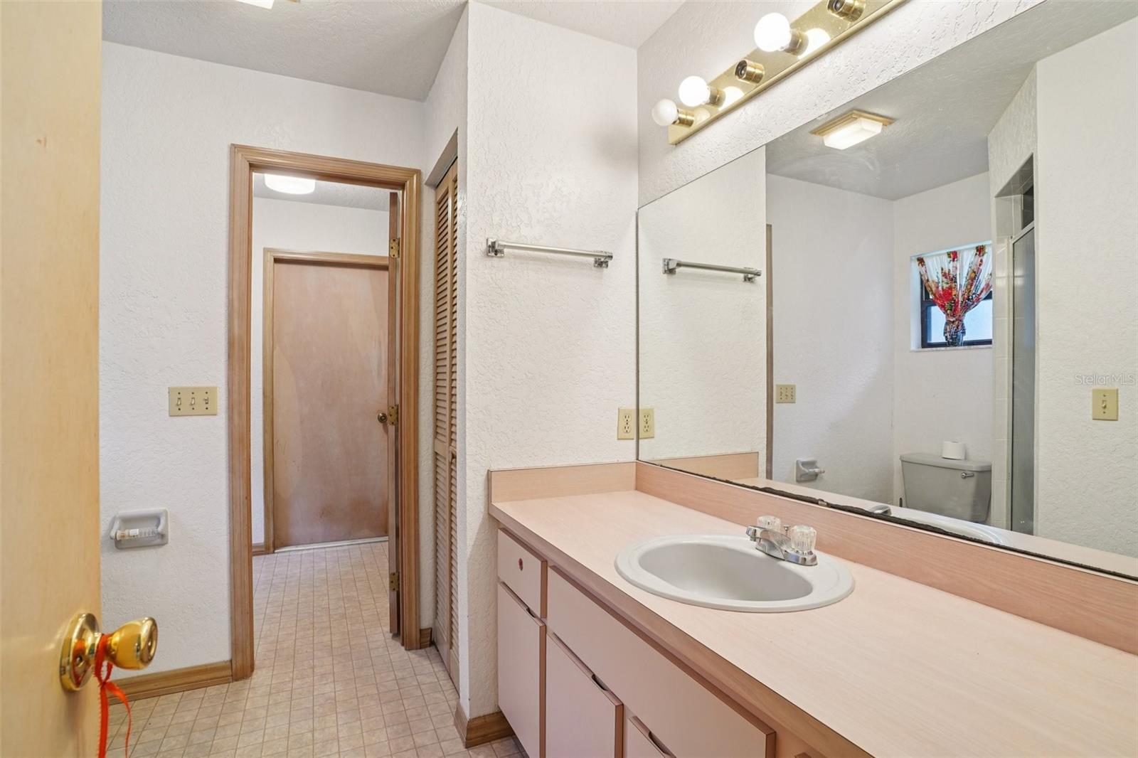 WINDING WATERS - Residential