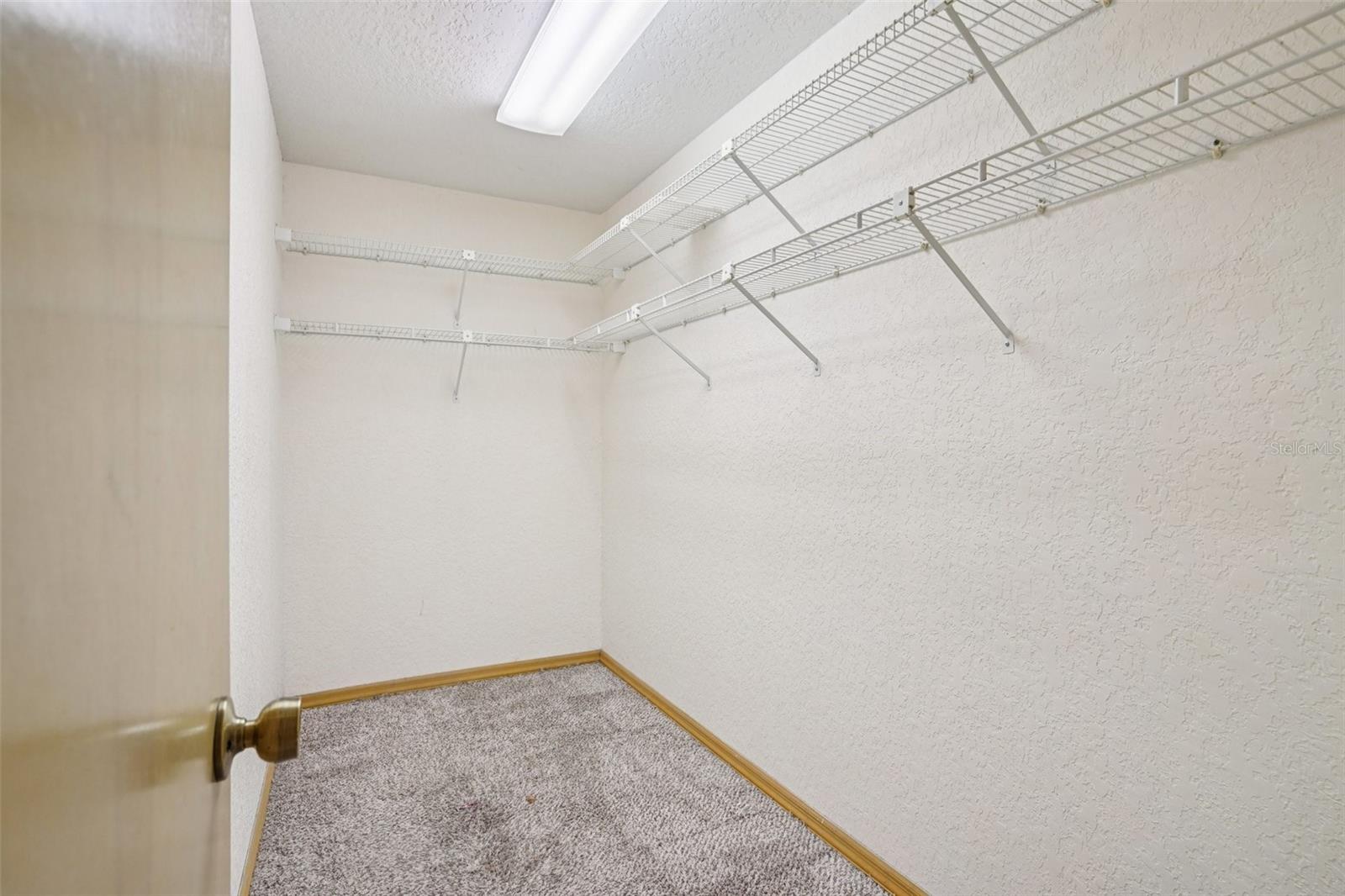 WINDING WATERS - Residential