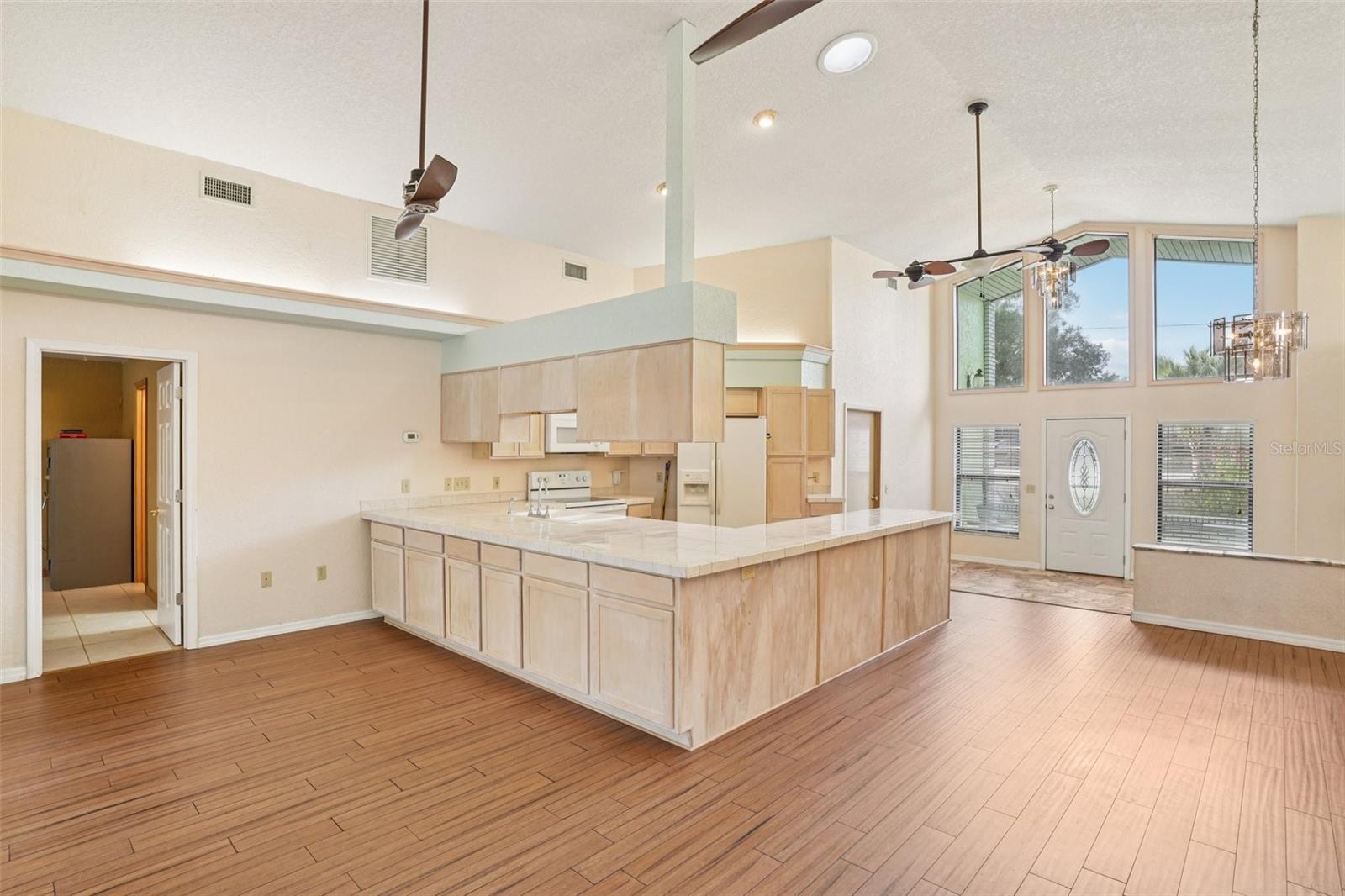 WINDING WATERS - Residential