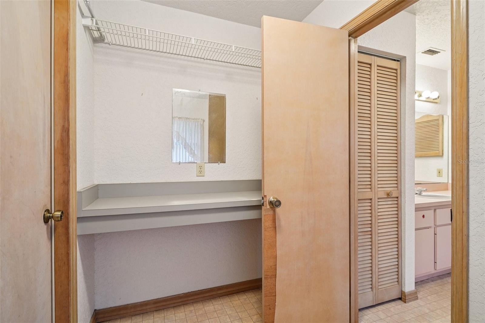 WINDING WATERS - Residential