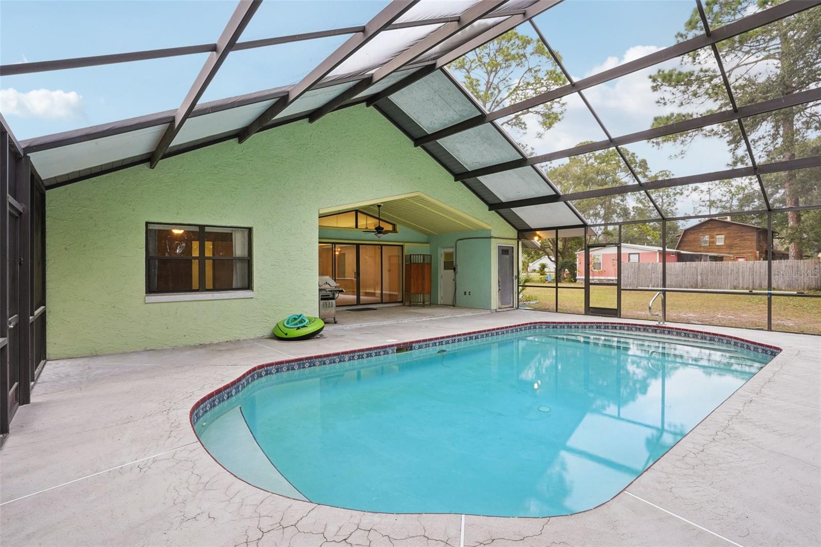 WINDING WATERS - Residential