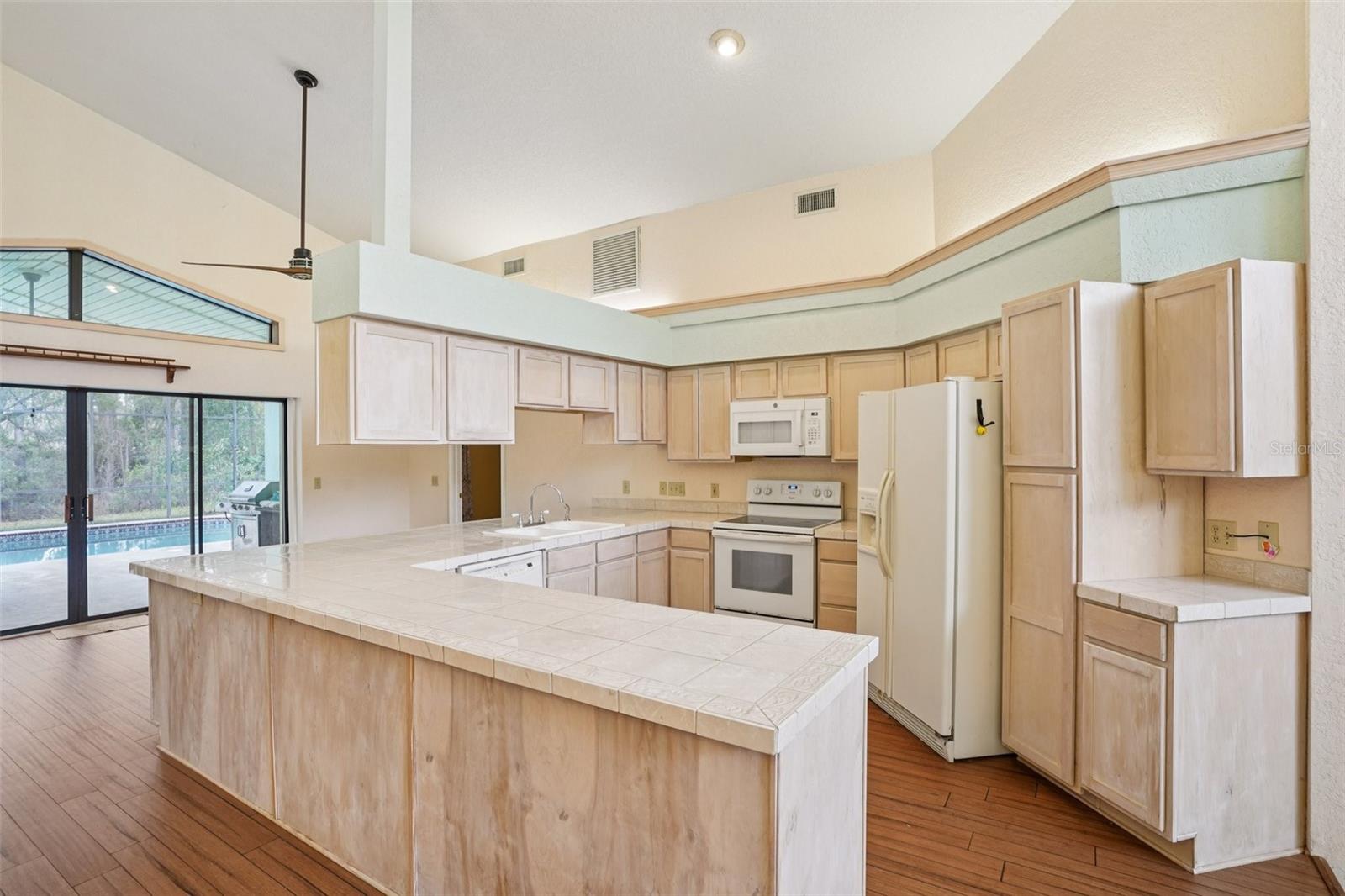 WINDING WATERS - Residential