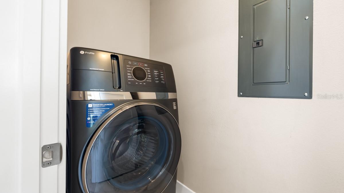 AZARIO ESPLANADE - Residential