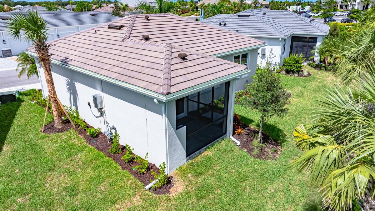 AZARIO ESPLANADE - Residential