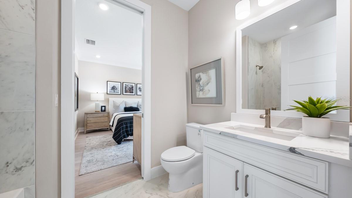 AZARIO ESPLANADE - Residential