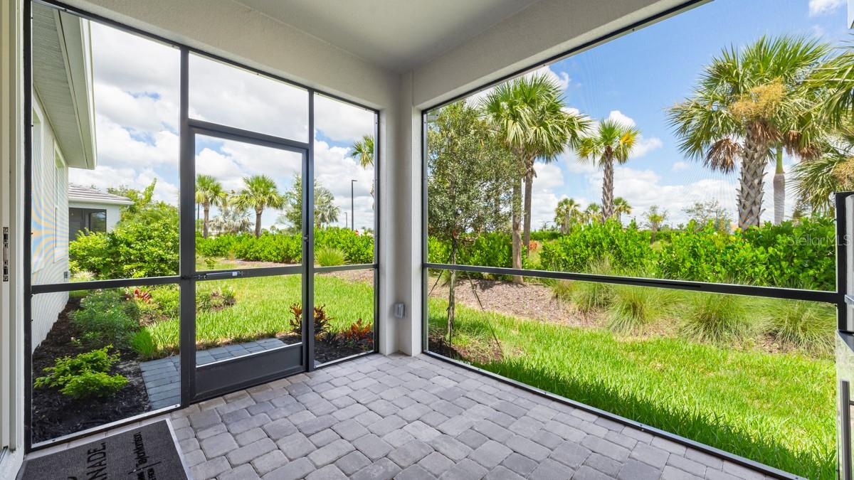 AZARIO ESPLANADE - Residential